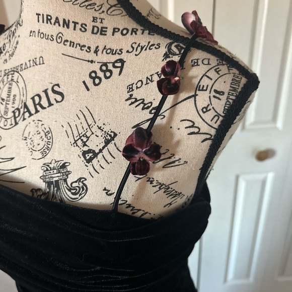 Velvet Floral Maxi Dress - Picture 3 of 6